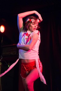 Tatovi podob (tehnoburleska): Nova pomlad / Image Snatchers (technoburlesque): New Spring (Ustvarjalci in izvajalci:Feminalz: Crucial Pink, Mad Jakale, Mathilde Buns, Tristan Bargeld, Frau Strapatz, H.P.D. (hormonal perturbator in decay), Cica Mica Šlogerica, Rosa Dolores, Rebellious KITCH Controversy, Poppy Hoops), Klub Gromka, 26.3.2015